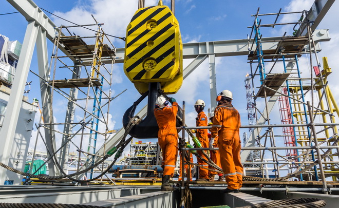 Operator Produksi Lepas Pantai Darat